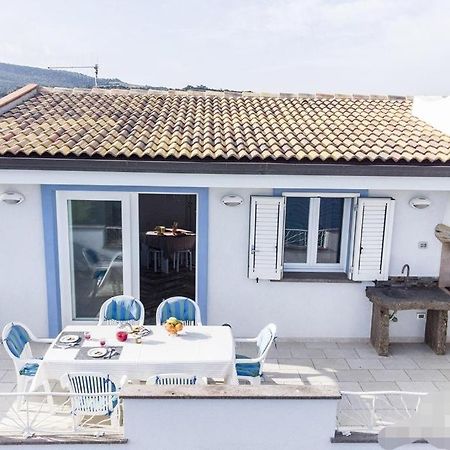 Tra Blu E Celeste Apartment Castelsardo Luaran gambar
