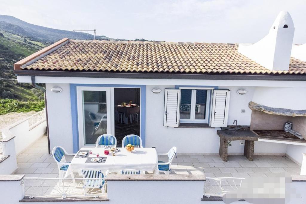 Tra Blu E Celeste Apartment Castelsardo Luaran gambar